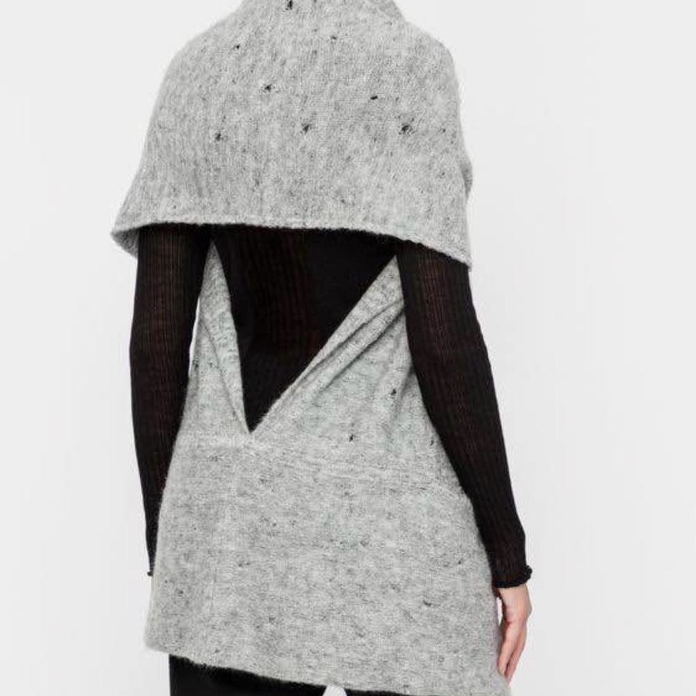 ❌SOLD❌Sarah Pacini brand new cardigan jacket - Picture 2 of 6